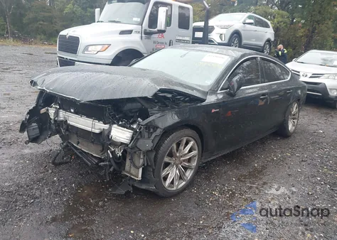 2012 Audi A7 Premium z USA, uszkodzony, nr VIN WAUSGAFC9CN020019